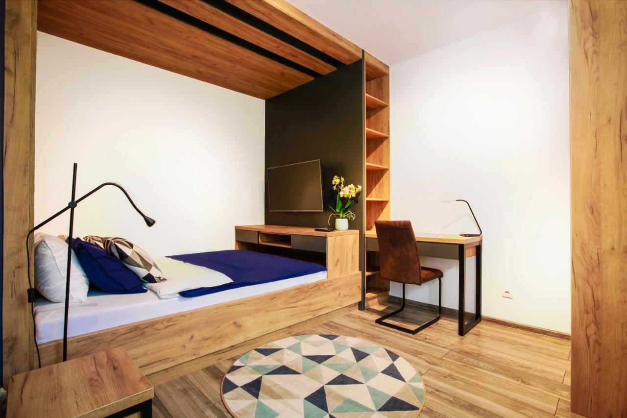 Apartament Z Ogrodem W Centrum Limanowej Limanowa Ngoại thất bức ảnh